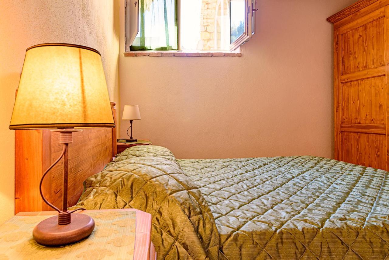 Agriturismo Casa Al Bosco Villa คาสเตลลินาอินเคียนติ ภายนอก รูปภาพ